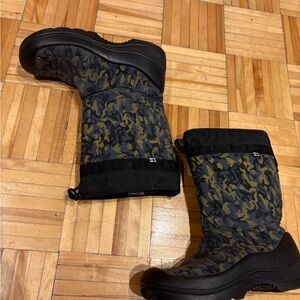 Kuoma Kids Camouflage Boots - Black and Green
